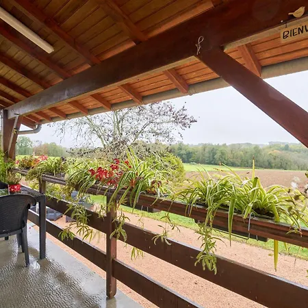 La Pause Nature En Perigord Feriehus Nantheuil